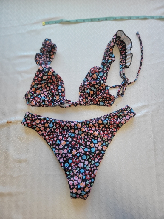 SHEIN Other - SHEIN Black Floral Ruffle Triangle Bikini Set